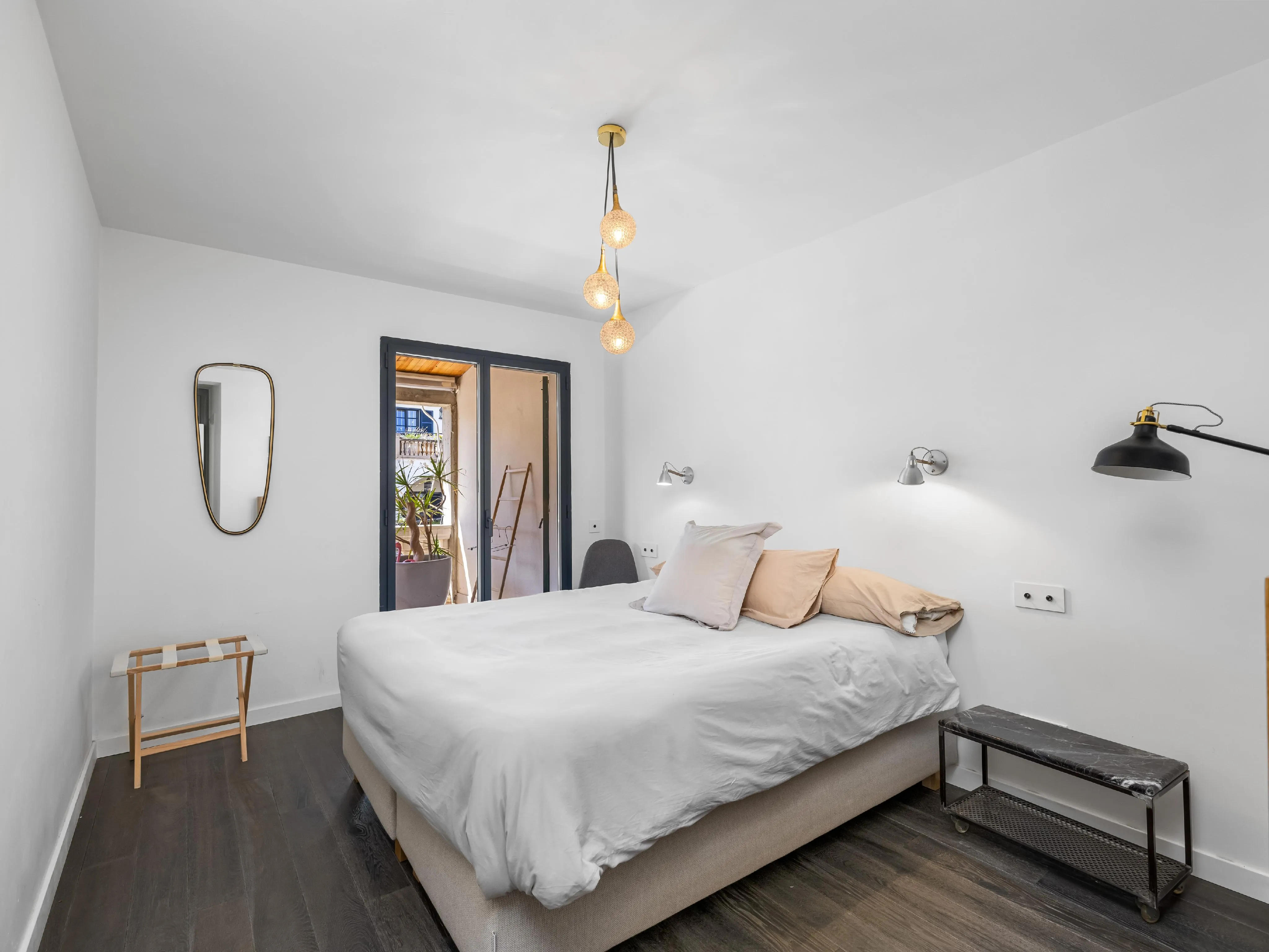 Renoverad lägenhet med stor terrass i el Terreno-9