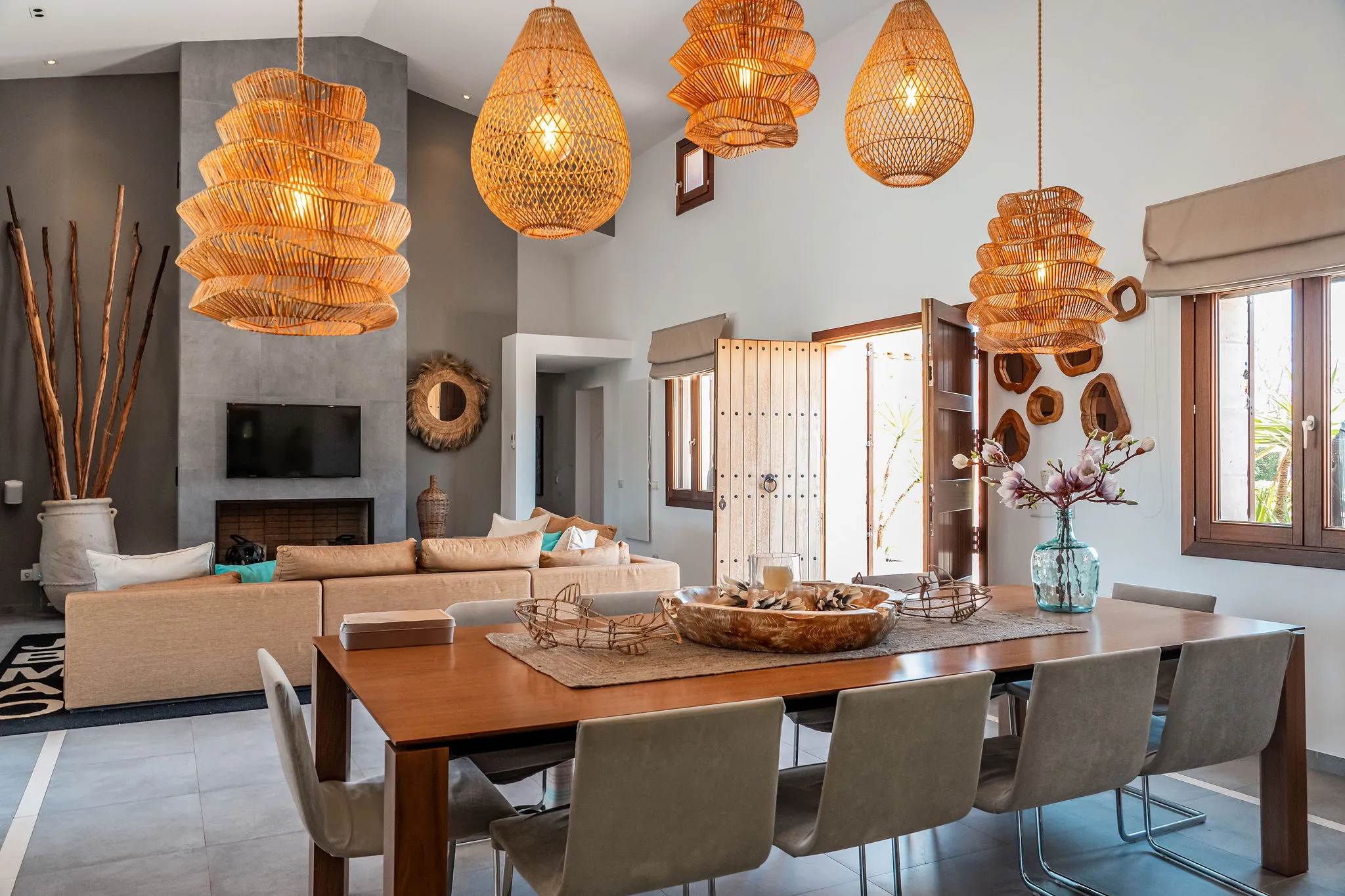 Средиземноморский загородный дом с бассейном недалеко от Эс Тренк-6