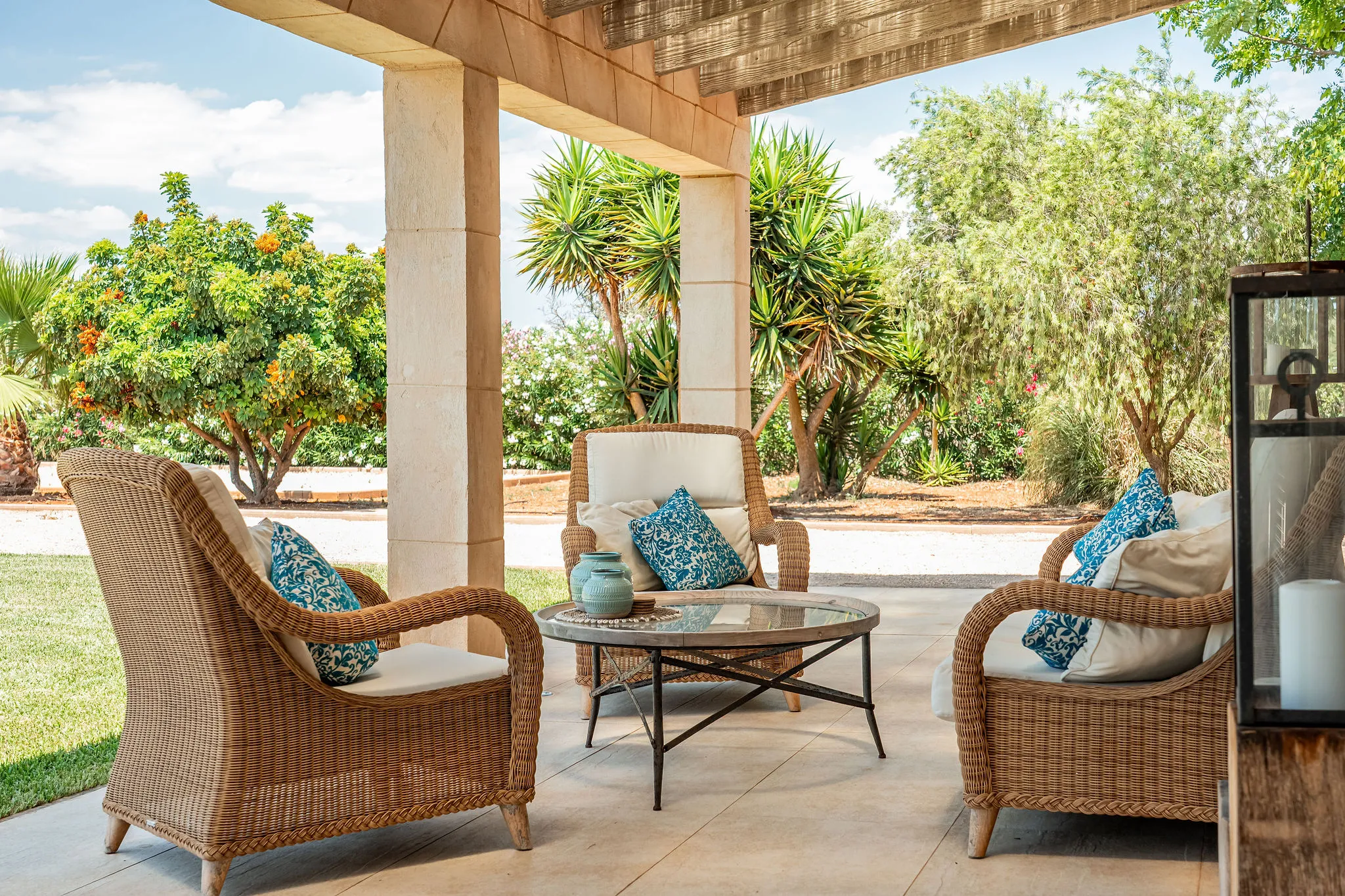 Средиземноморский загородный дом с бассейном недалеко от Эс Тренк-12