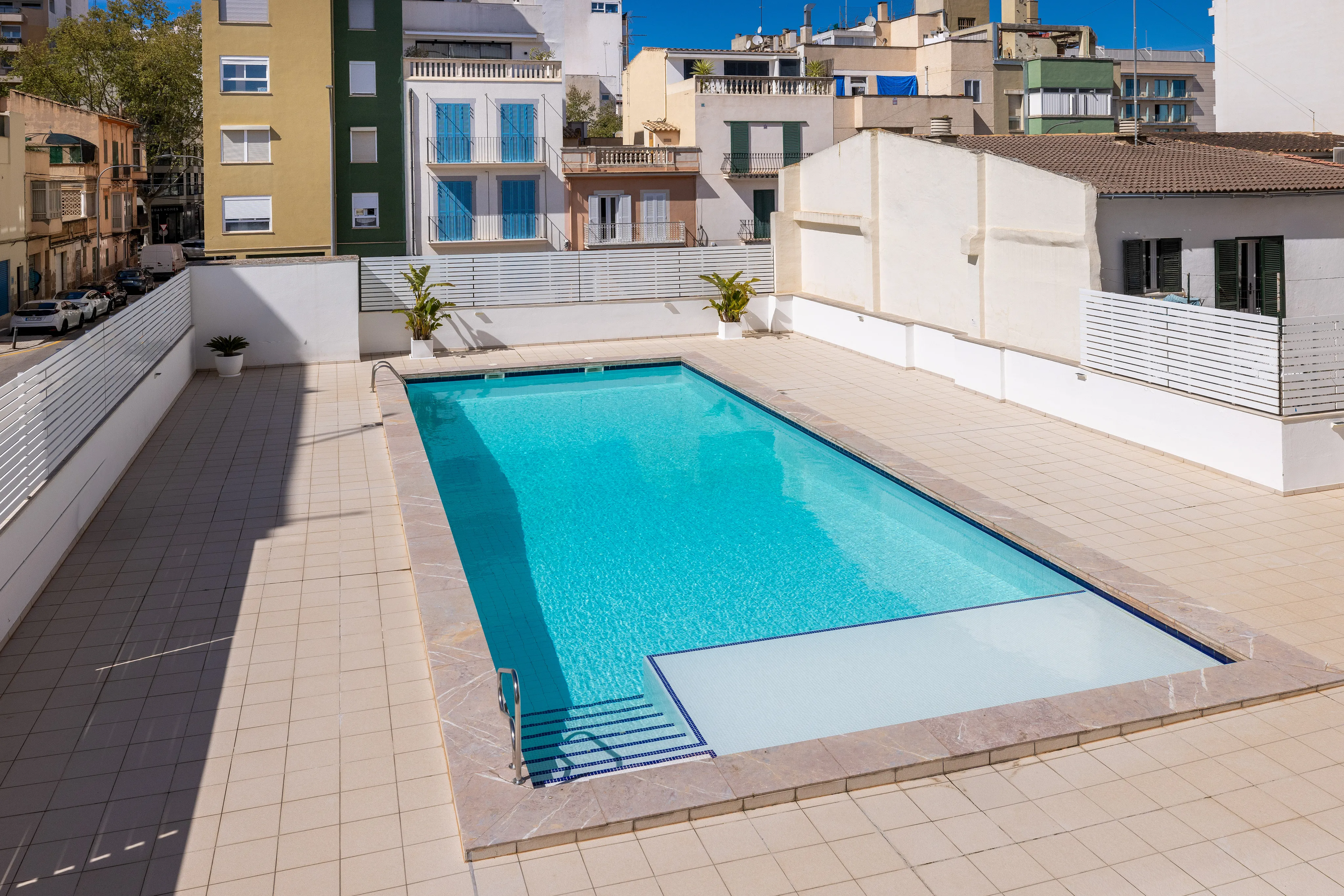 Роскошная резиденция с захватывающим видом на гавань-24