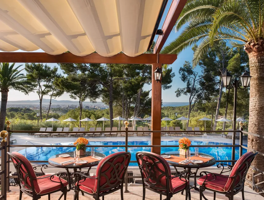 Villa-suite med morgenmad og adgang til faciliteter. Perfekt mulighed for din ferie-16