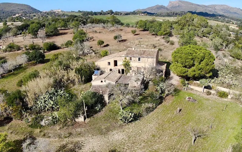 Finca authentique à restaurer