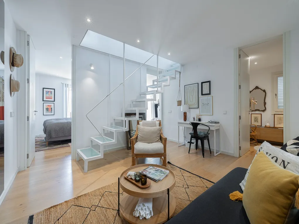 Dream duplex penthouse in Old Town palace with terrace and stunning views-15