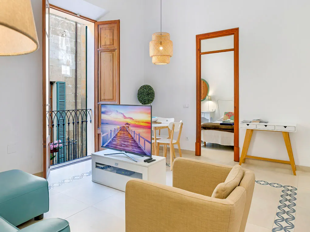 Elegante appartamento con balcone a Calatrava-2