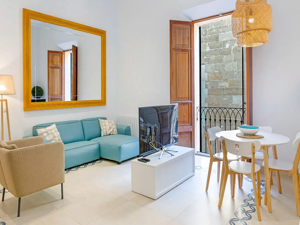 Elegante appartamento con balcone a Calatrava-3