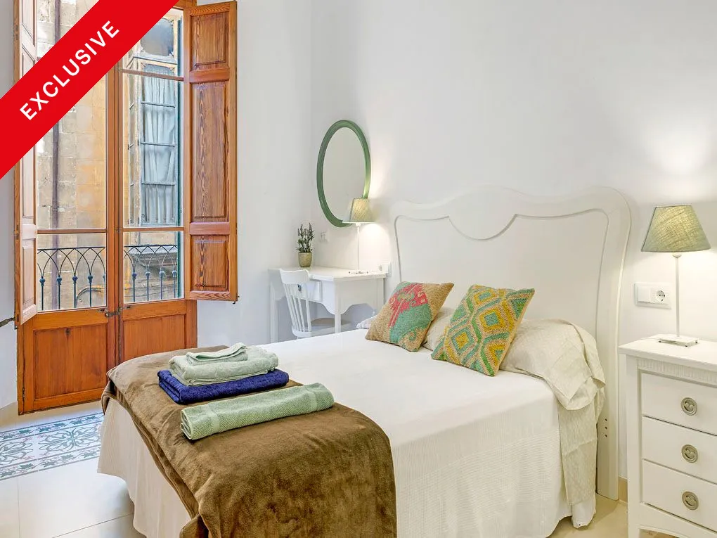 Elegante appartamento con balcone a Calatrava-1