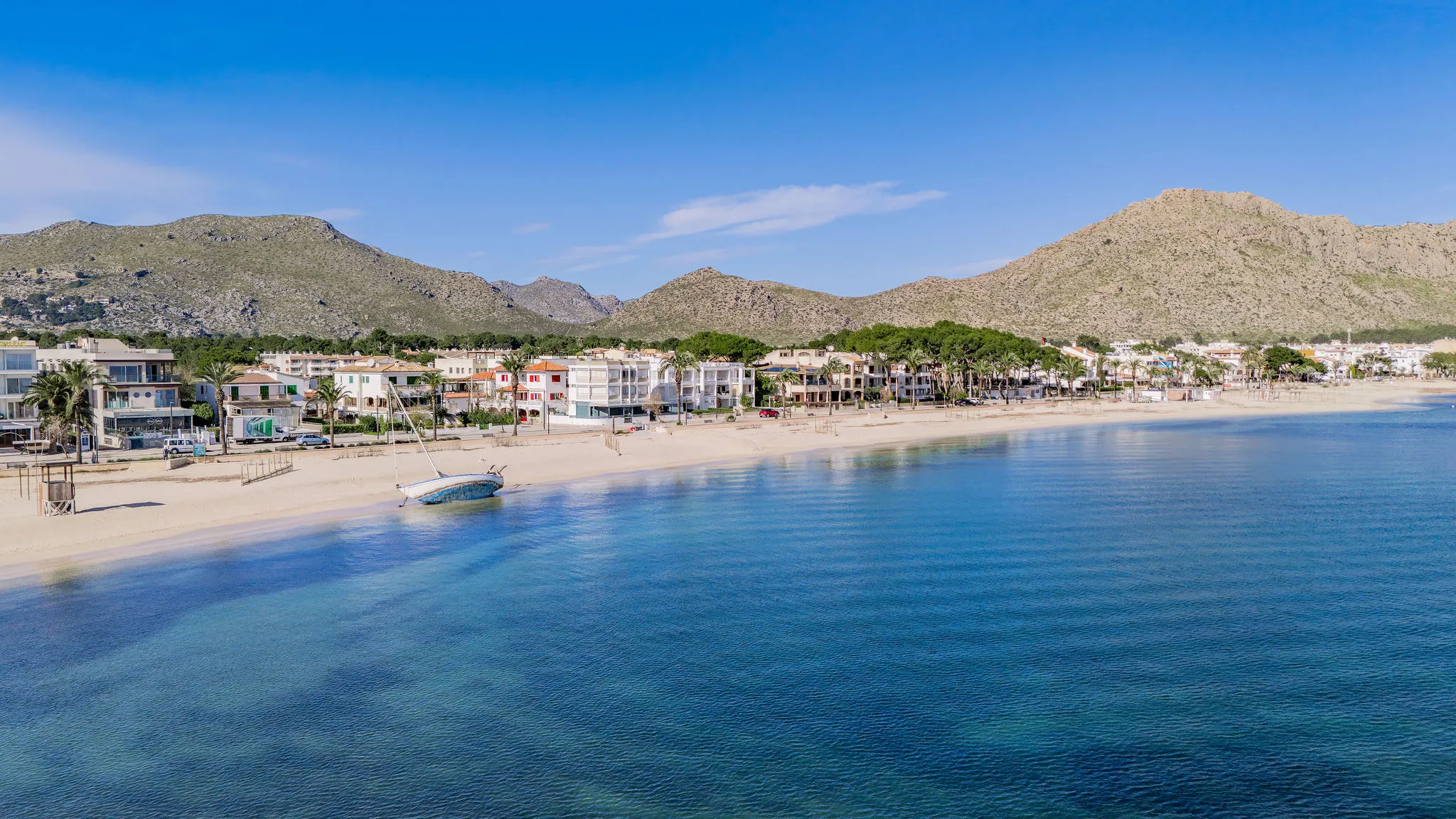 Exclusiu apartament amb vista a la mar i llicència de lloguer vacacional, Port Pollensa-5