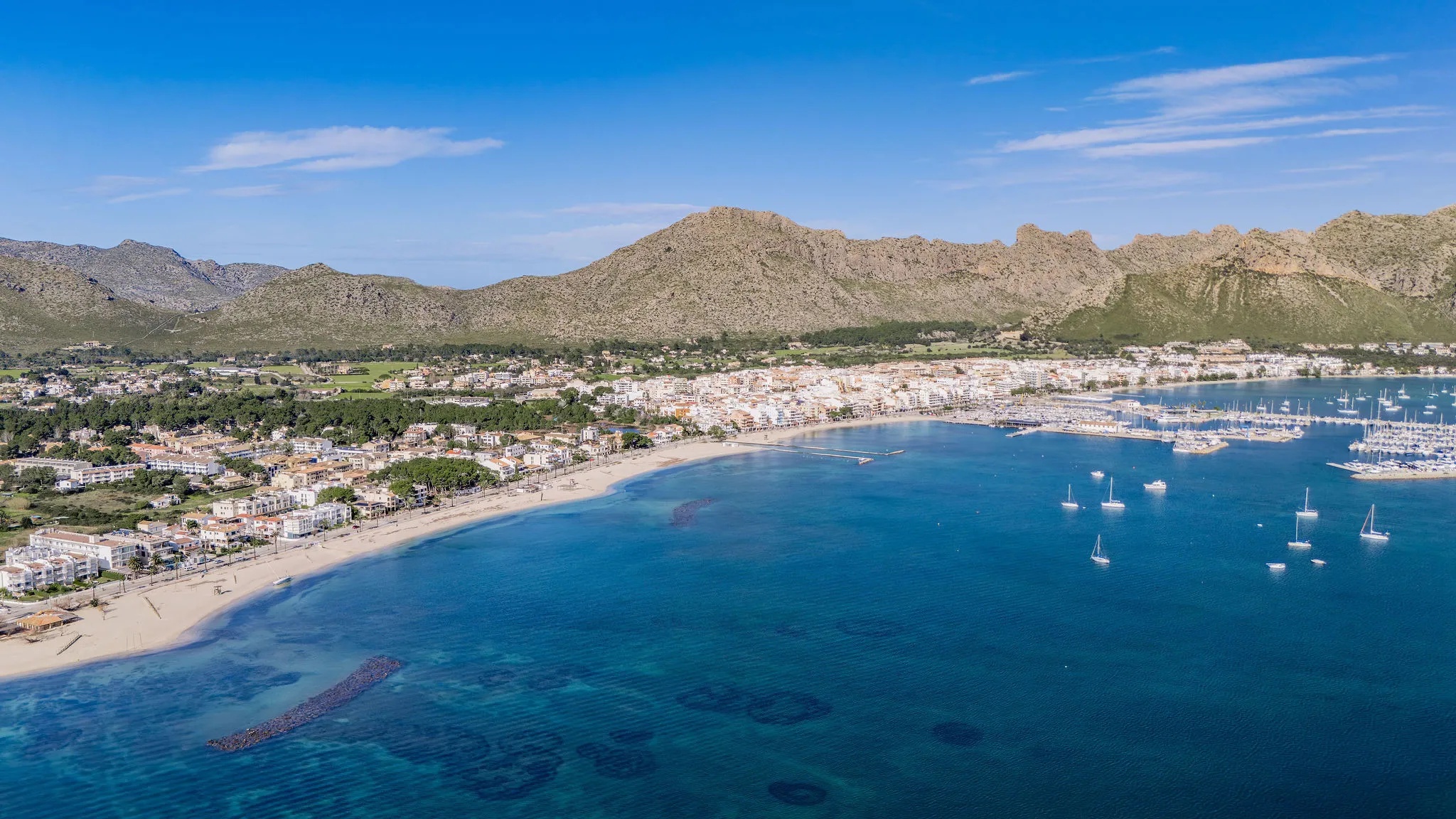 Exclusivo apartamento con vistas al mar y licencia de alquiler vacacional, Puerto Pollensa-3