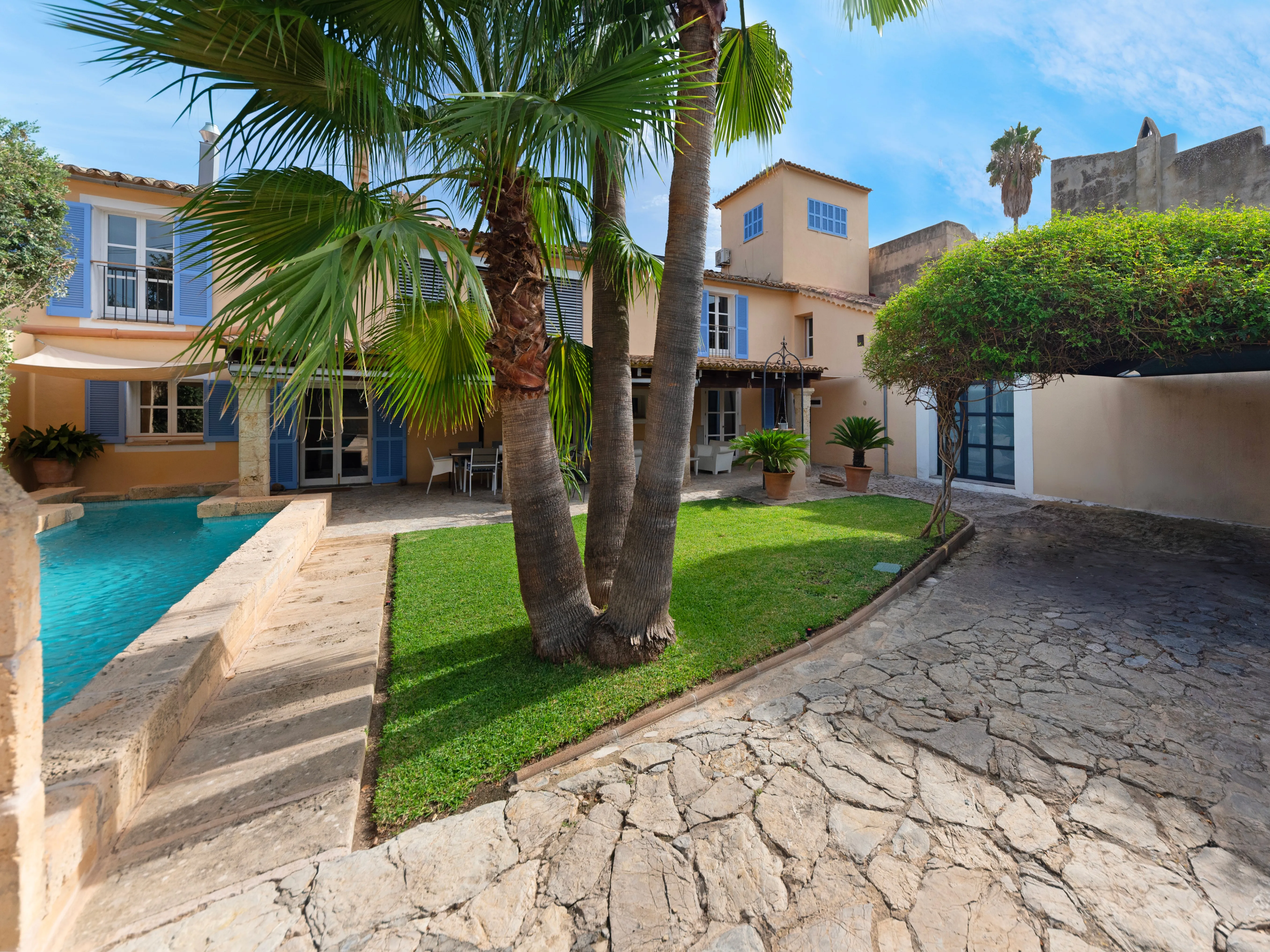 Casa mediterránea con licencia de alquiler vacacional-2