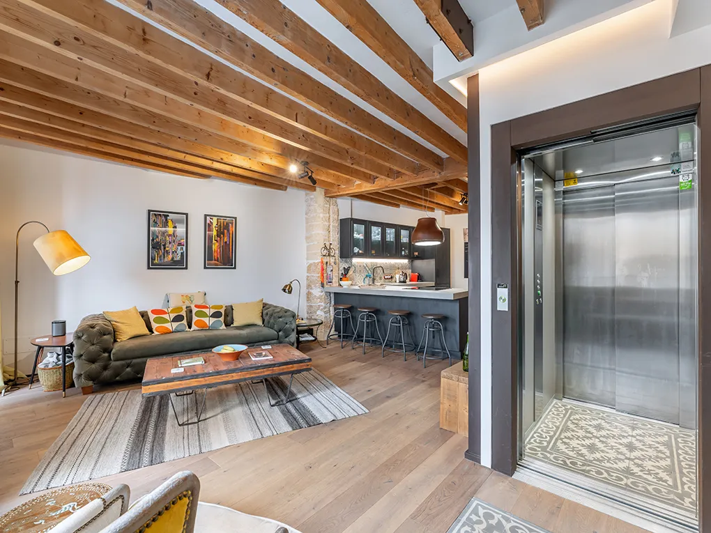 Oasi del centro storico con terrazza, ascensore e fascino senza tempo a Palma-3