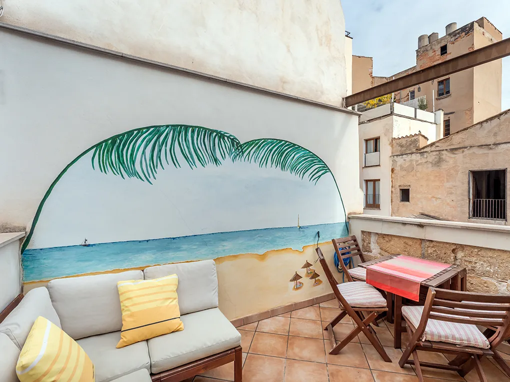 Oasi del centro storico con terrazza, ascensore e fascino senza tempo a Palma-12