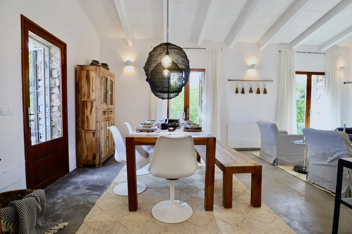 Idyllisch gelegene Finca mit Vermietlizenz, Pool und Ausbaupotenzial-7