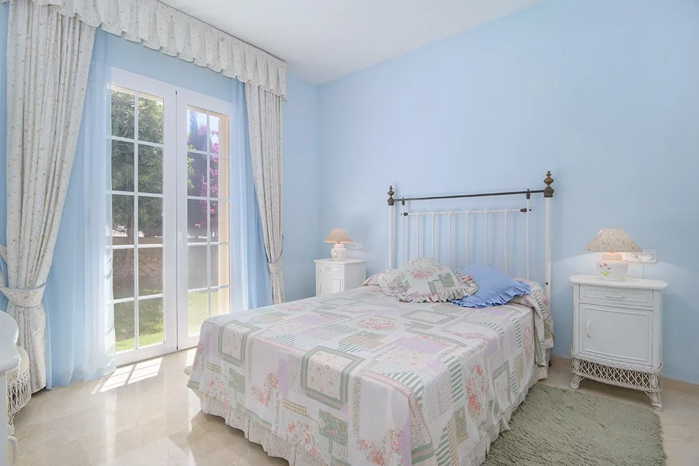 Middelhavsvilla med licens til ferieudlejning-12