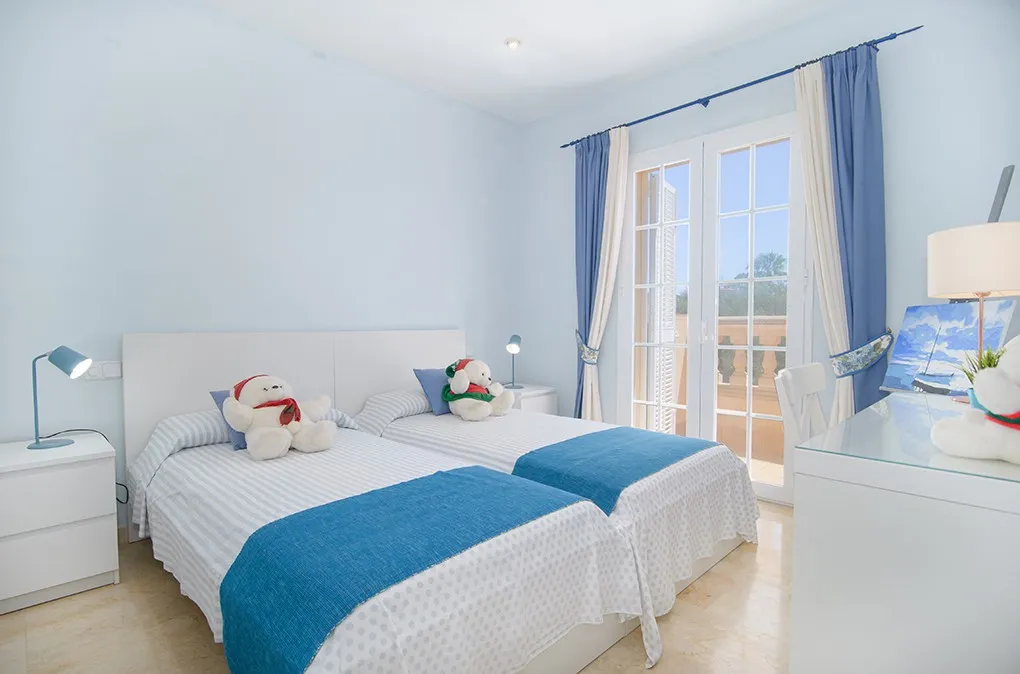 Middelhavsvilla med licens til ferieudlejning-11