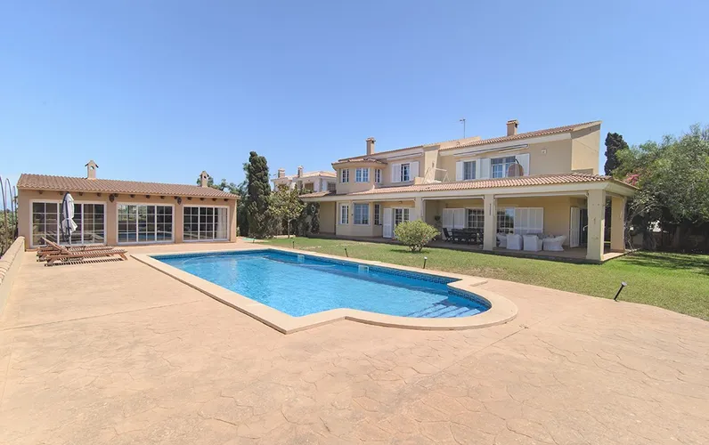 Śródziemnomorska willa z licencją ETV