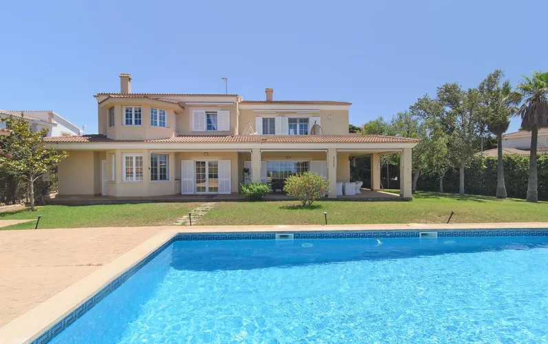 Villa mediterranea amb llicència ETV