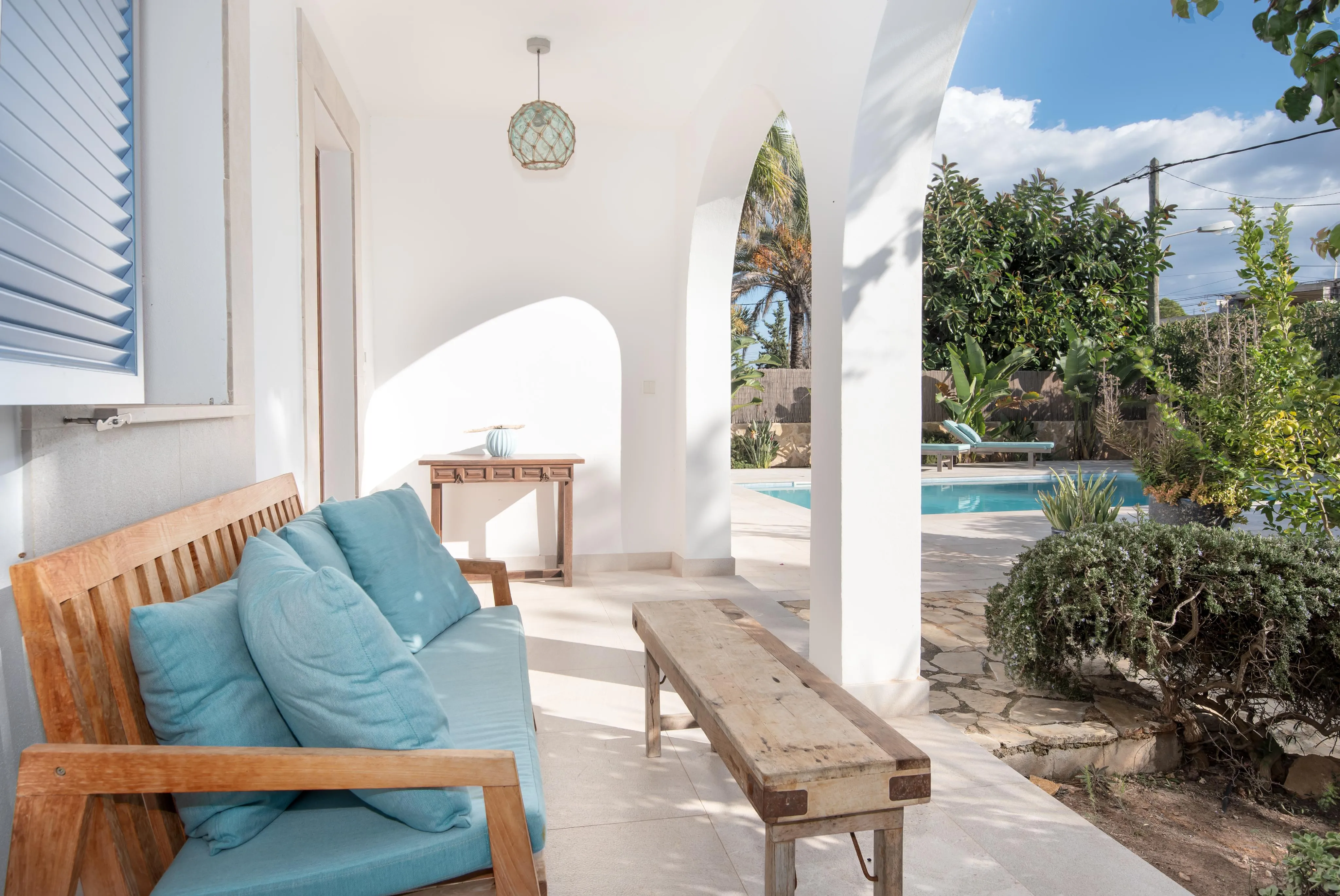 Medelhavscharm med avskildhet och havsutsikt-2