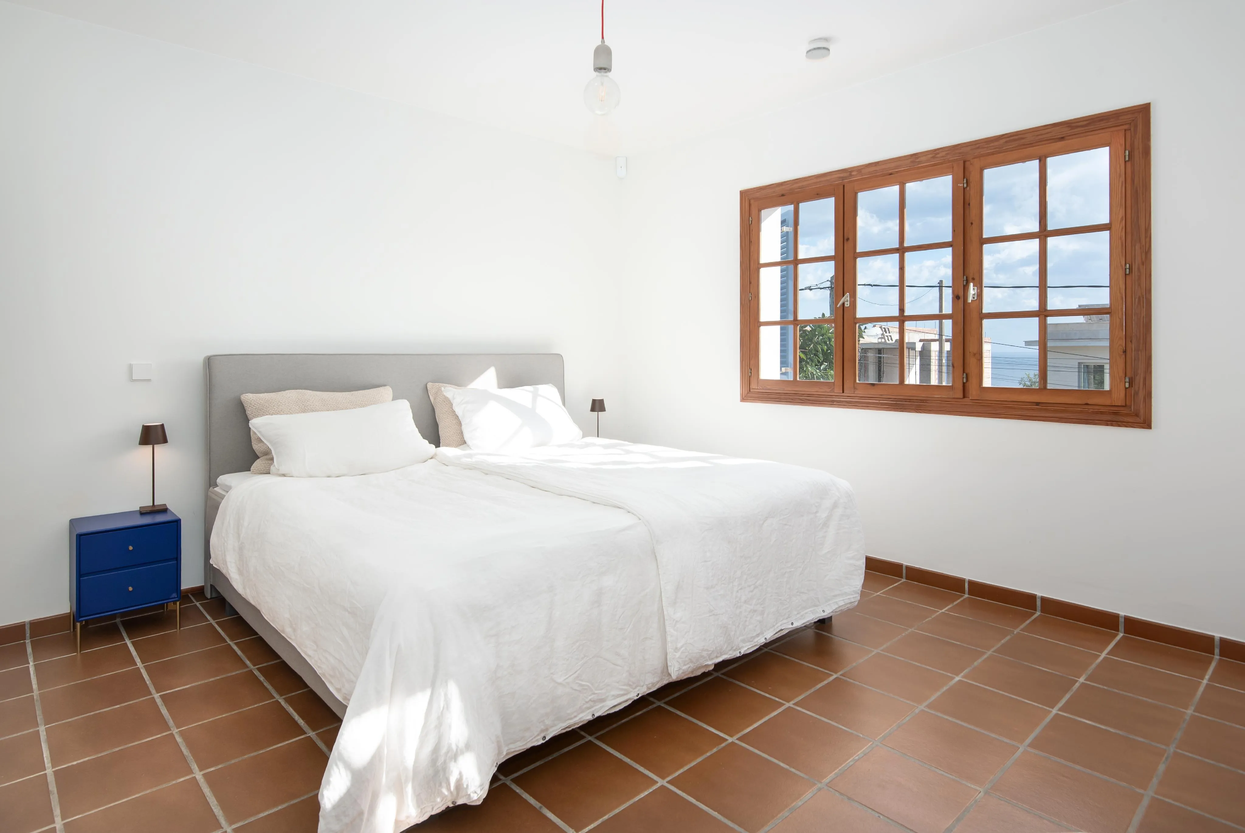 Medelhavscharm med avskildhet och havsutsikt-11