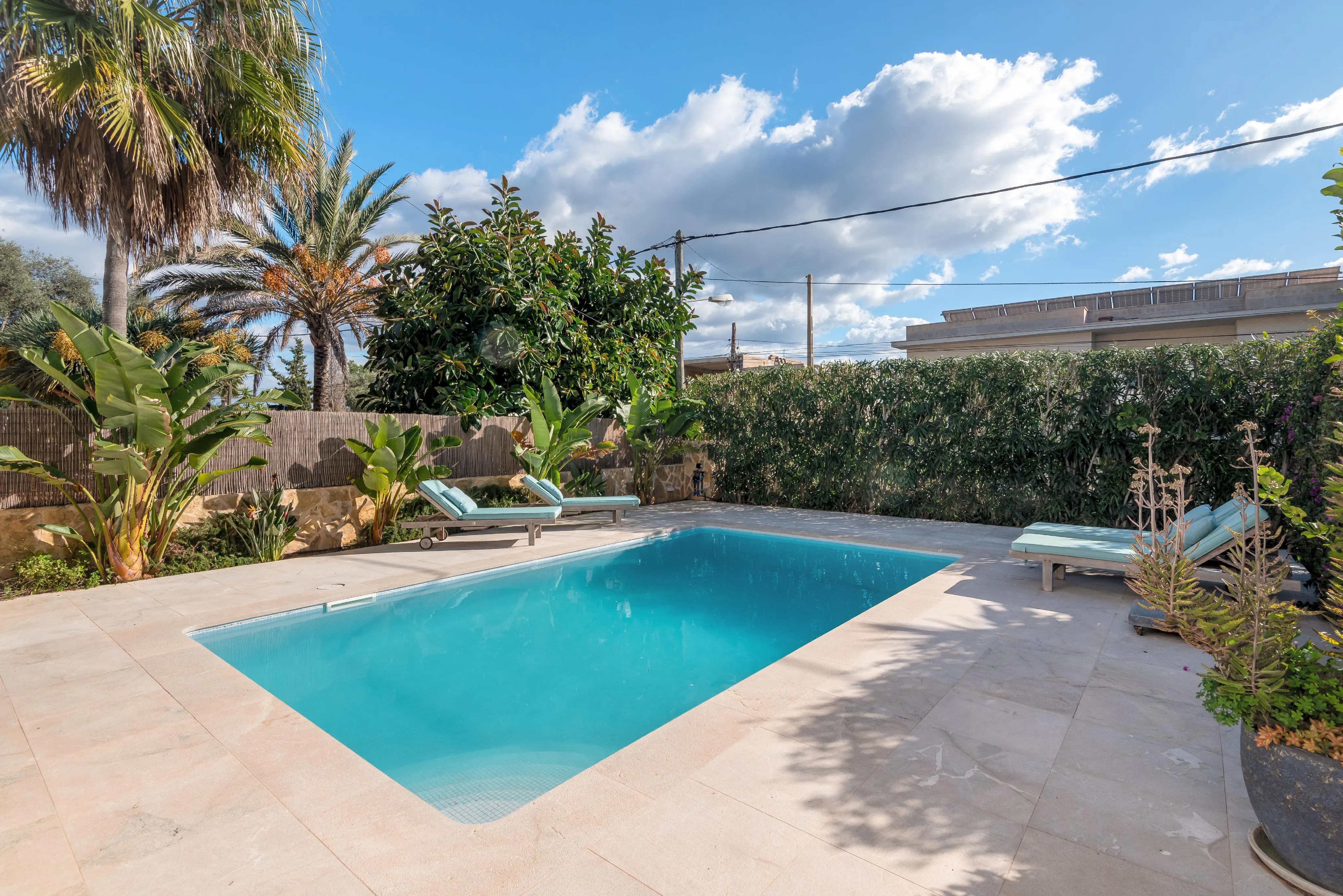 Medelhavscharm med avskildhet och havsutsikt-17