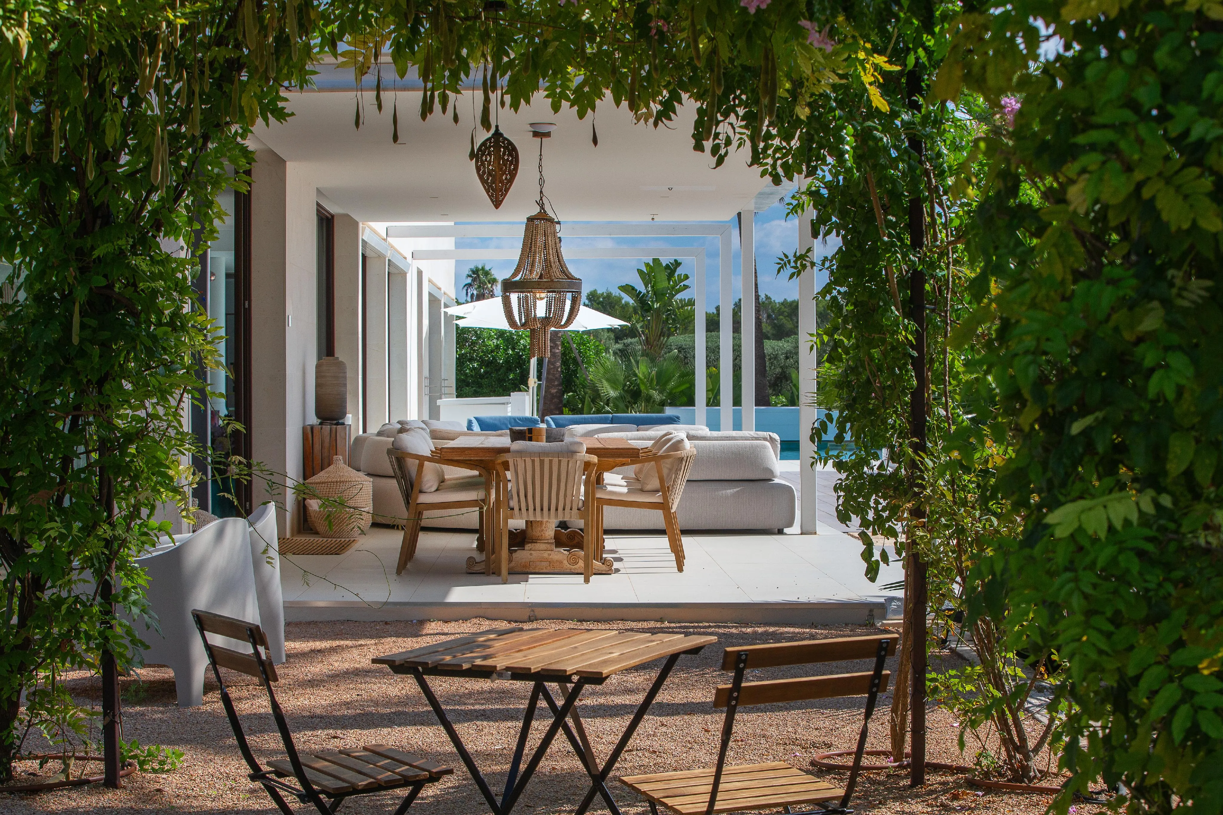 Impressive villa estate in a prime location in Puntiró-12