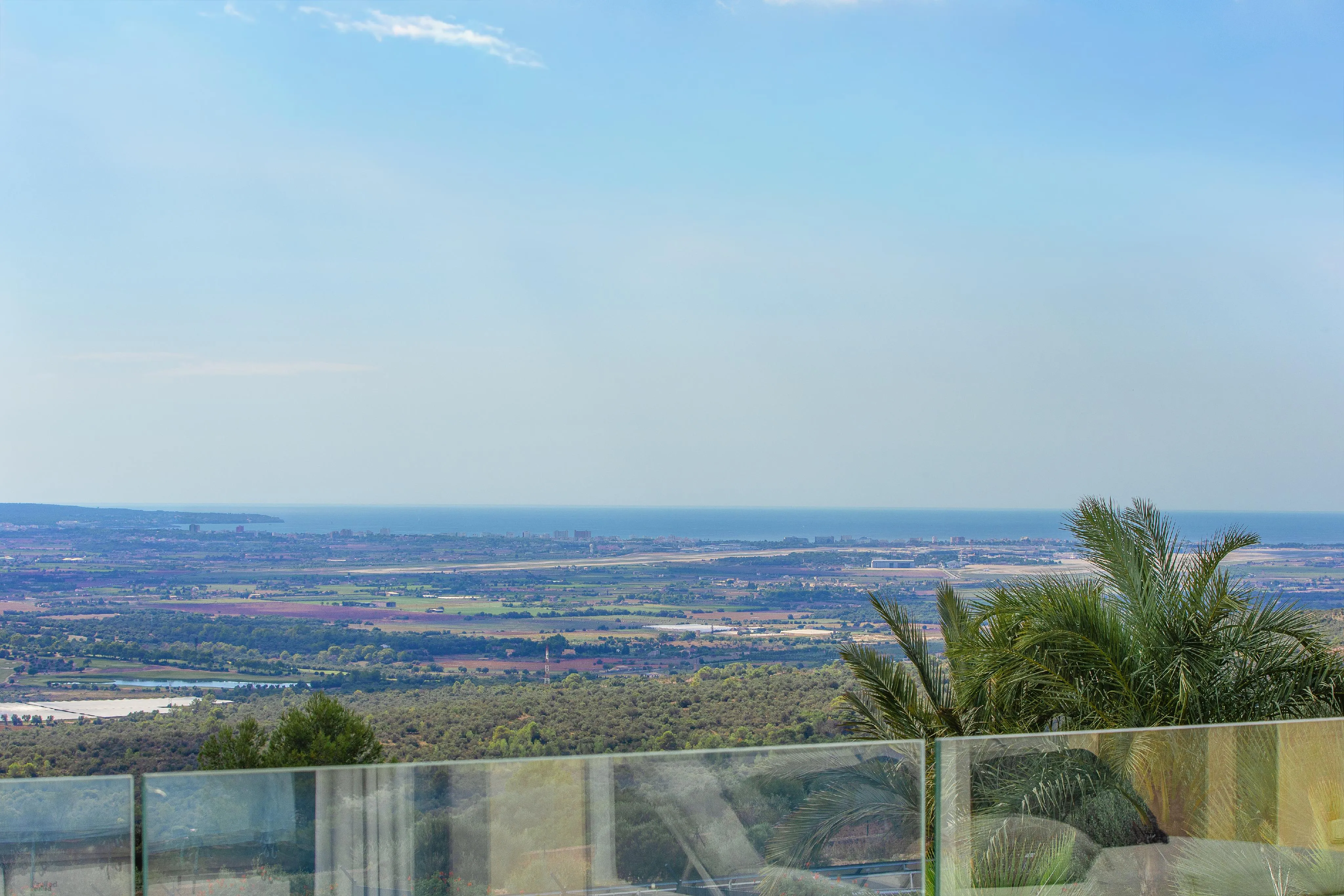 Impressive villa estate in a prime location in Puntiró-18