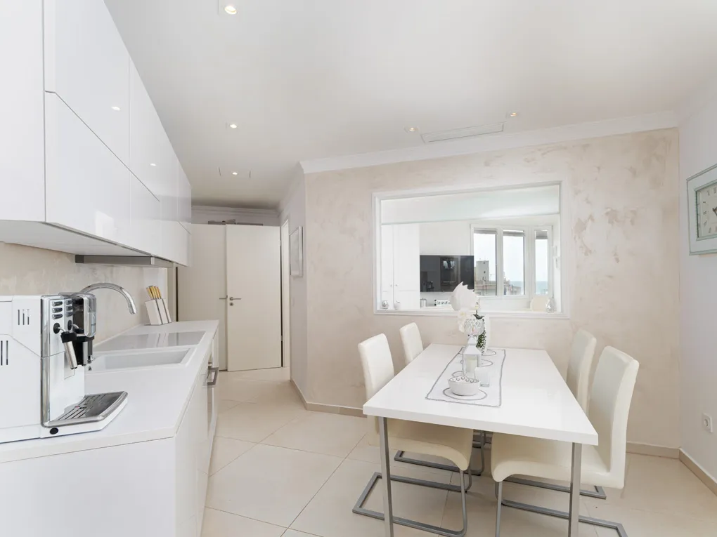 Luksusowy penthouse z widokiem na morze w Arenal-2