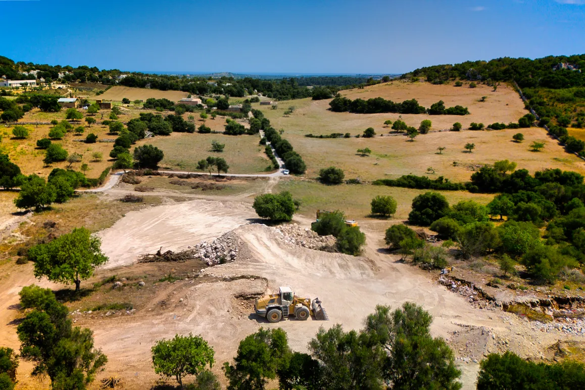 Moderne finca midt i smuk natur-13