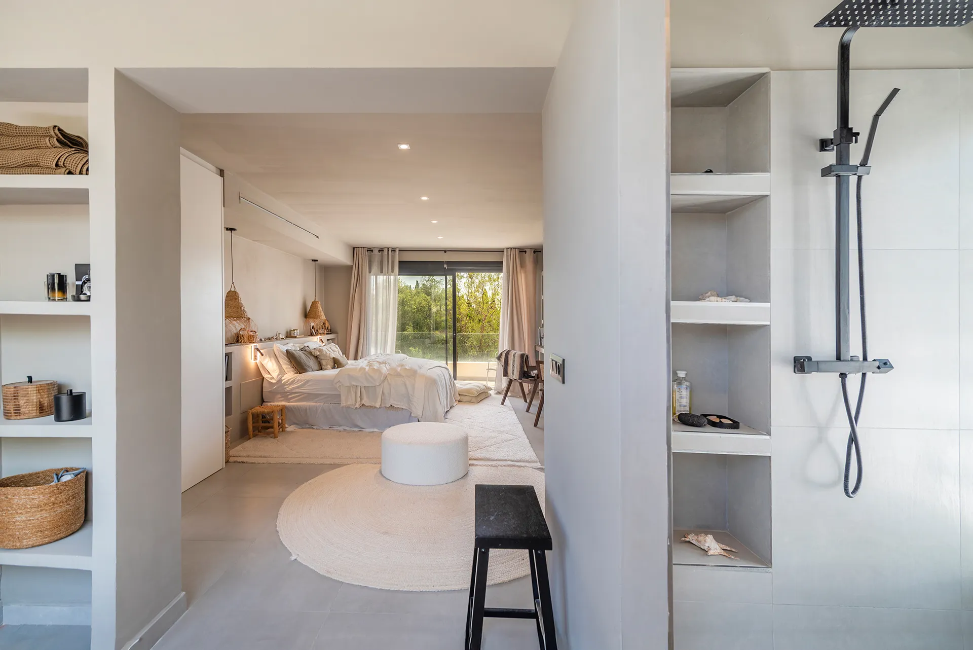 Preciosa villa familiar con piscina y licencia de alquiler vacacional en Crestatx-16