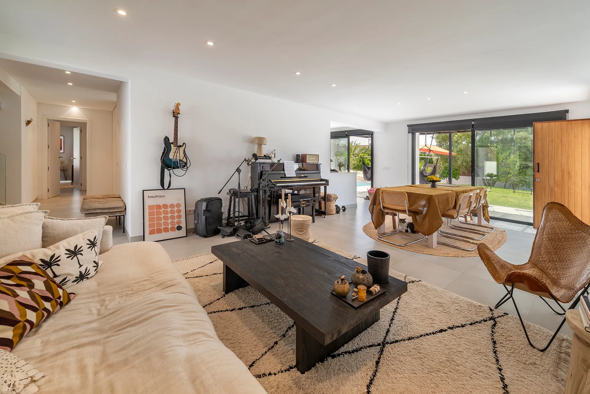 Preciosa villa familiar con piscina y licencia de alquiler vacacional en Crestatx-11