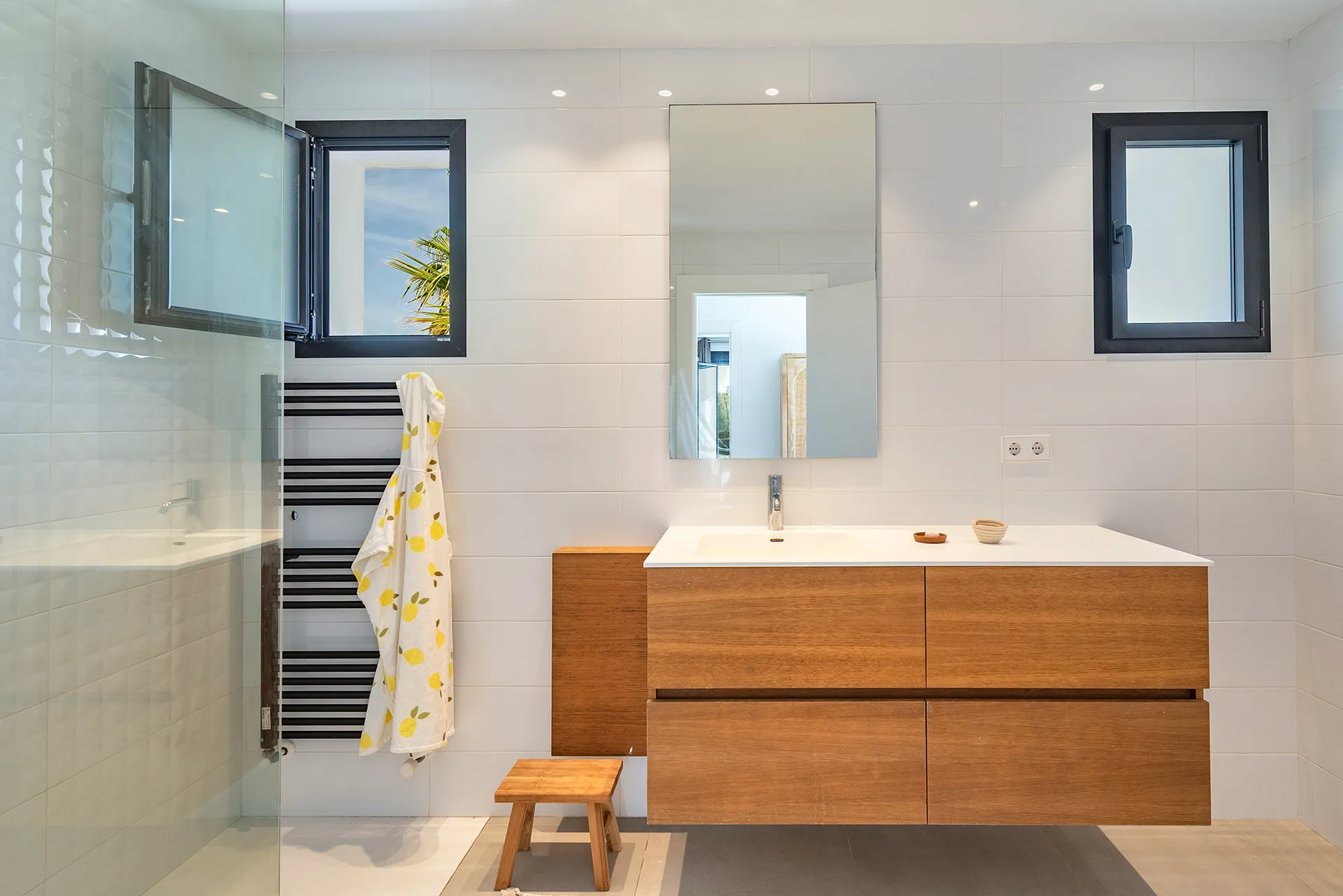 Preciosa villa familiar con piscina y licencia de alquiler vacacional en Crestatx-20