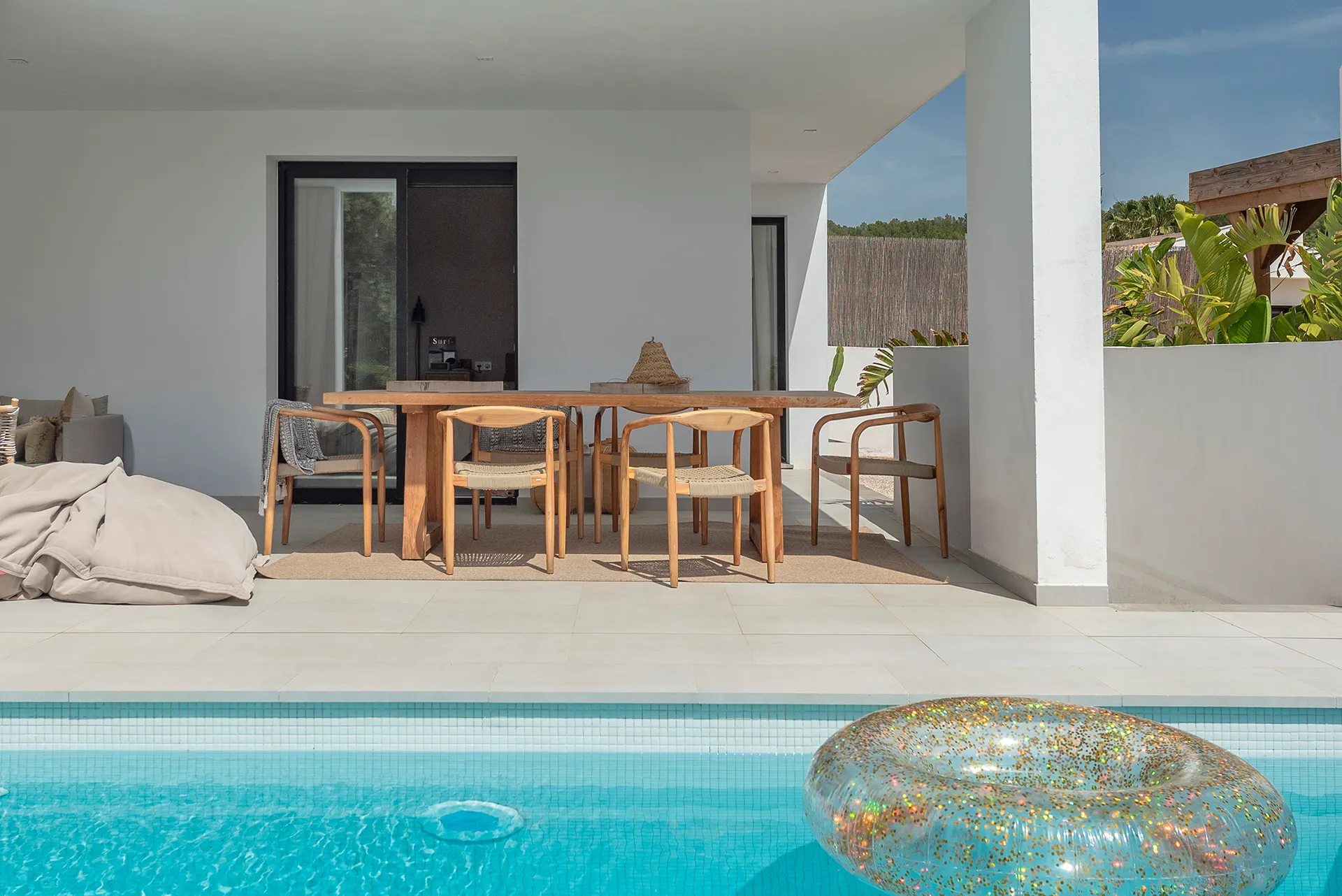 Preciosa villa familiar con piscina y licencia de alquiler vacacional en Crestatx-7