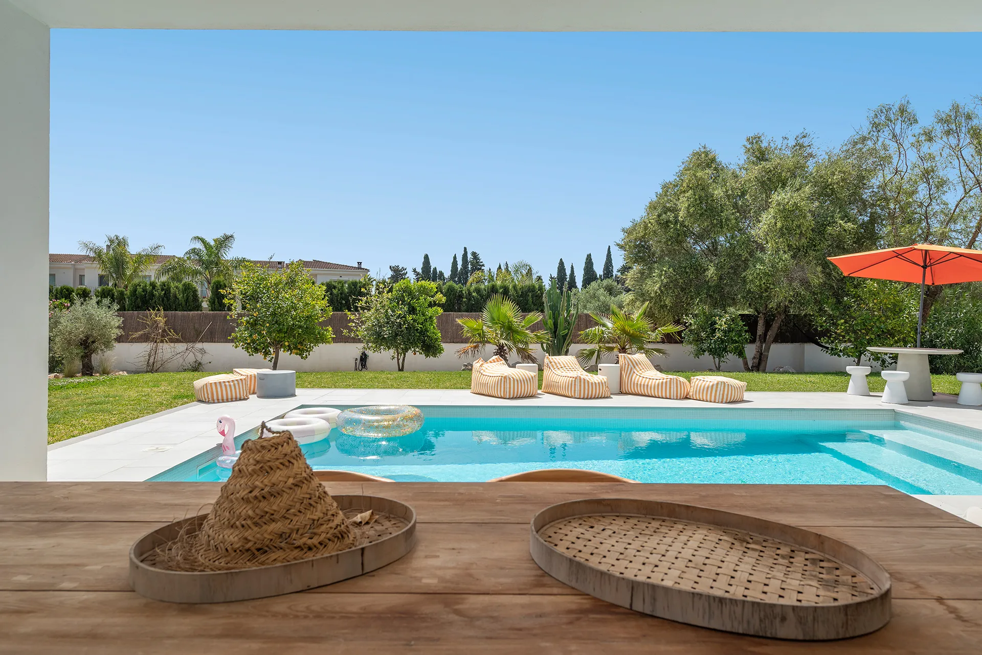 Preciosa villa familiar con piscina y licencia de alquiler vacacional en Crestatx-23