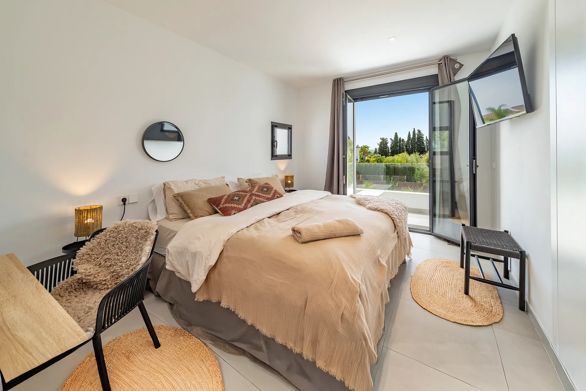 Preciosa villa familiar con piscina y licencia de alquiler vacacional en Crestatx-19