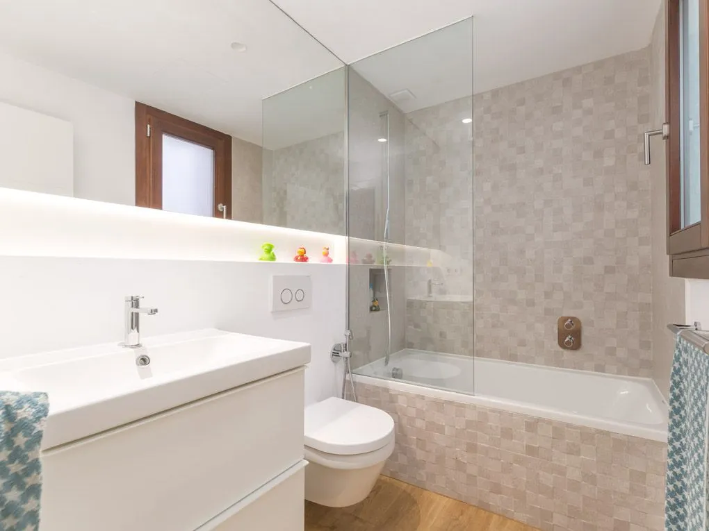 Modern appartement in gerenoveerd paleis-8