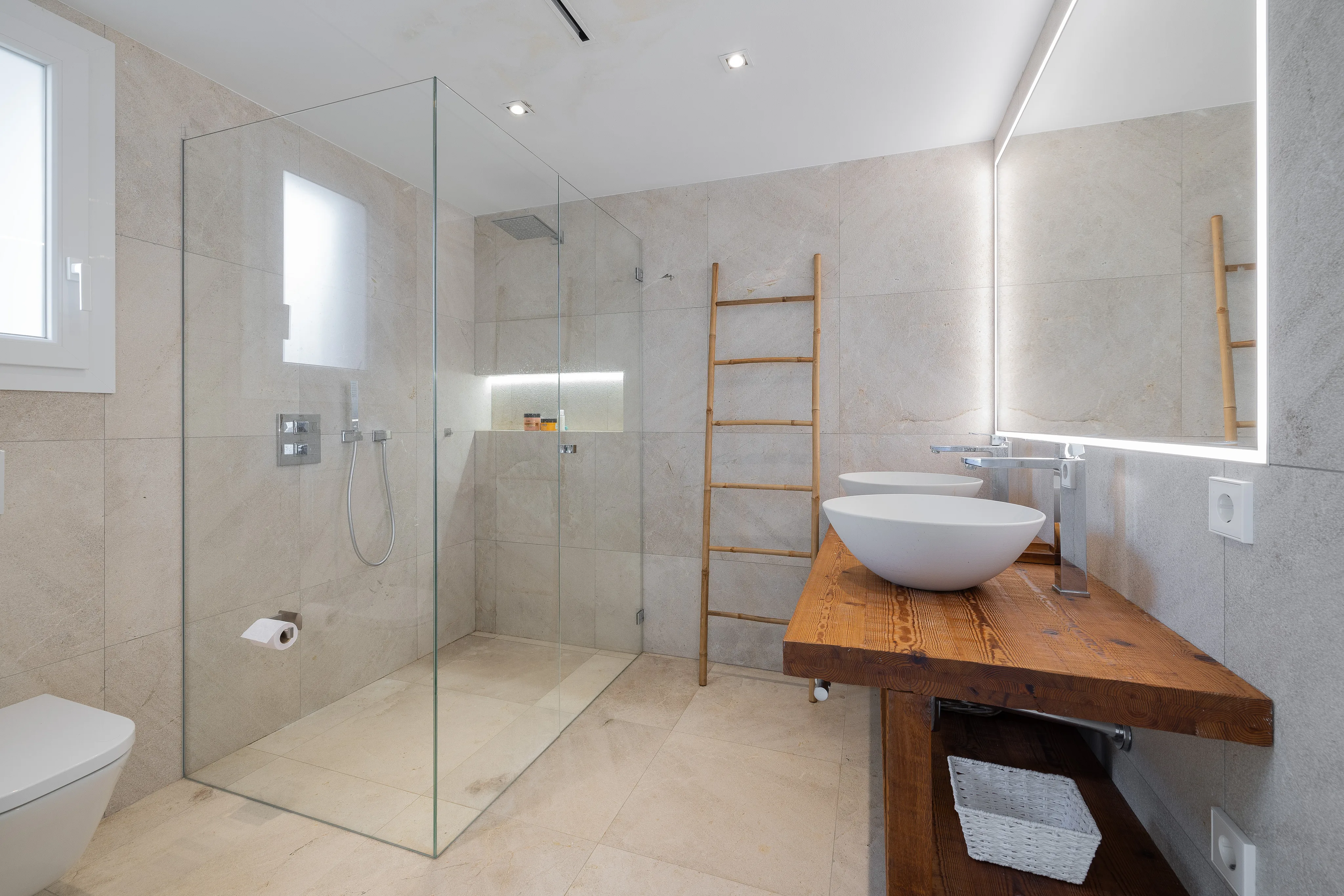 Moderne villa med unik karakter i Sa Torre-16