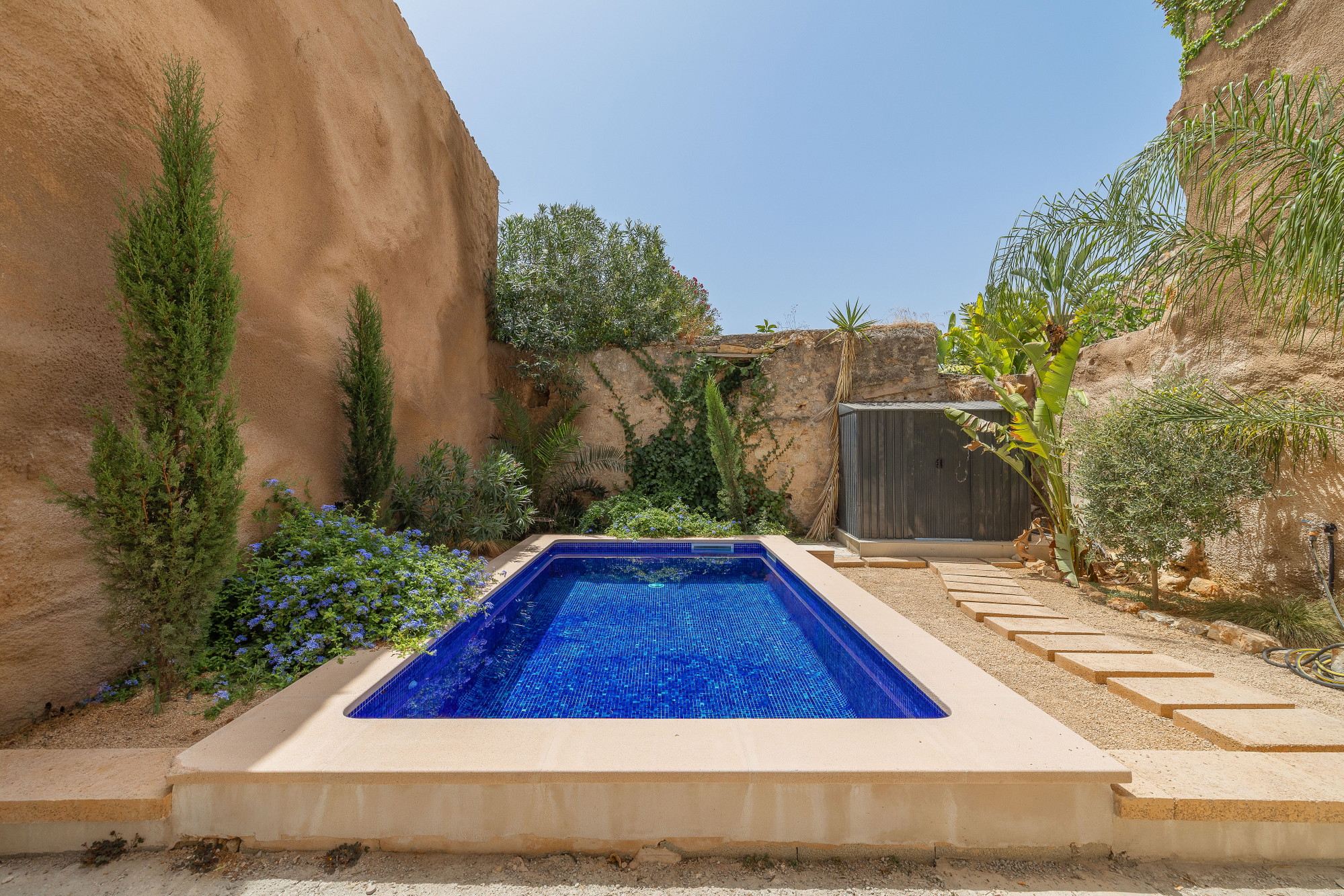 Completely renovated townhouse with charm in Binissalem-11