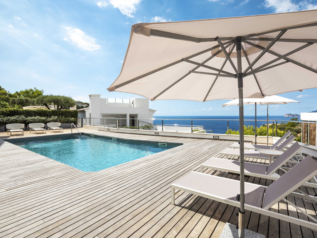 Exclusive sea view apartment in the best location of Port Andratx