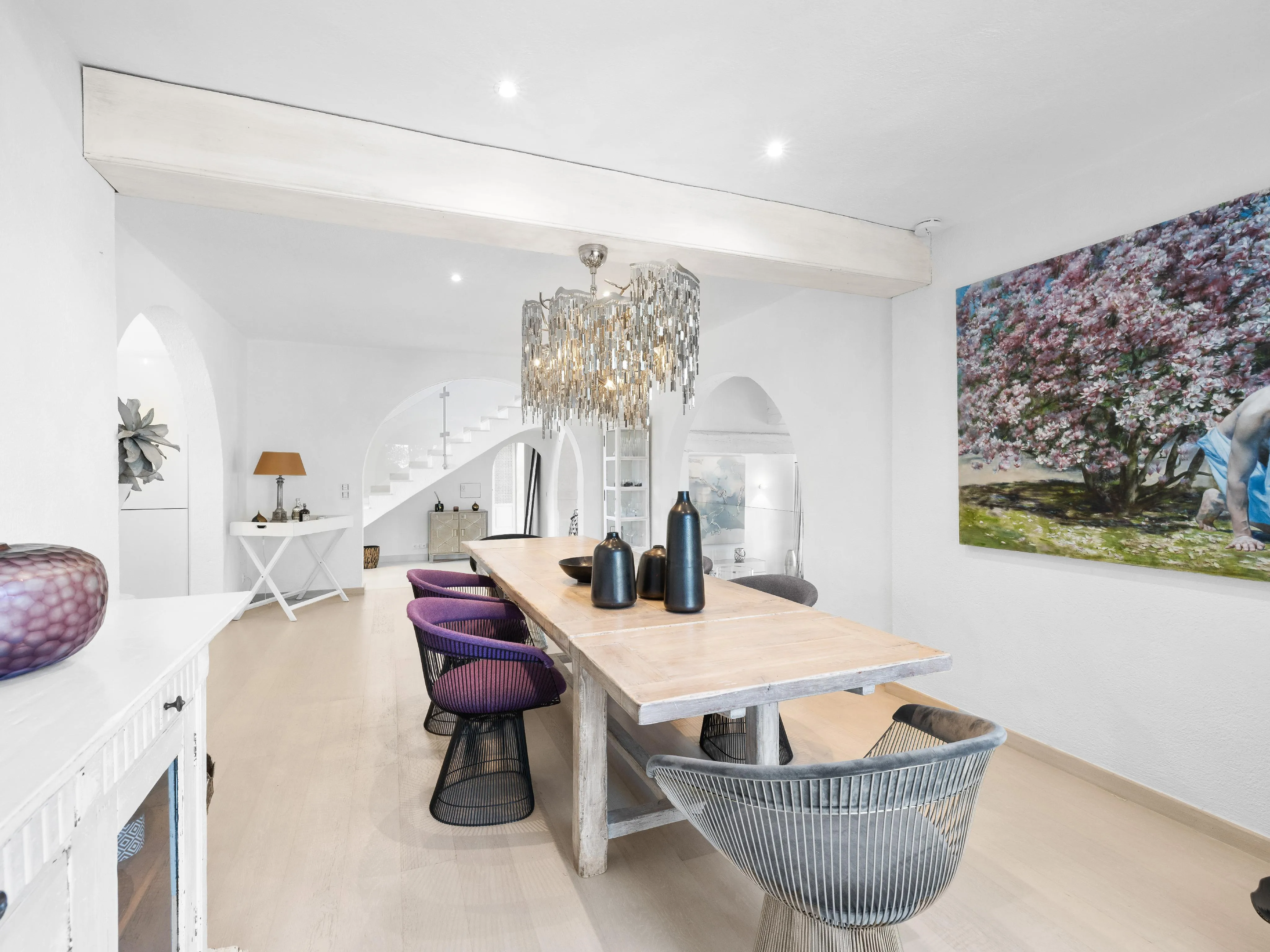 Villa i strandhusstil med udsigt over havnen og havet-13