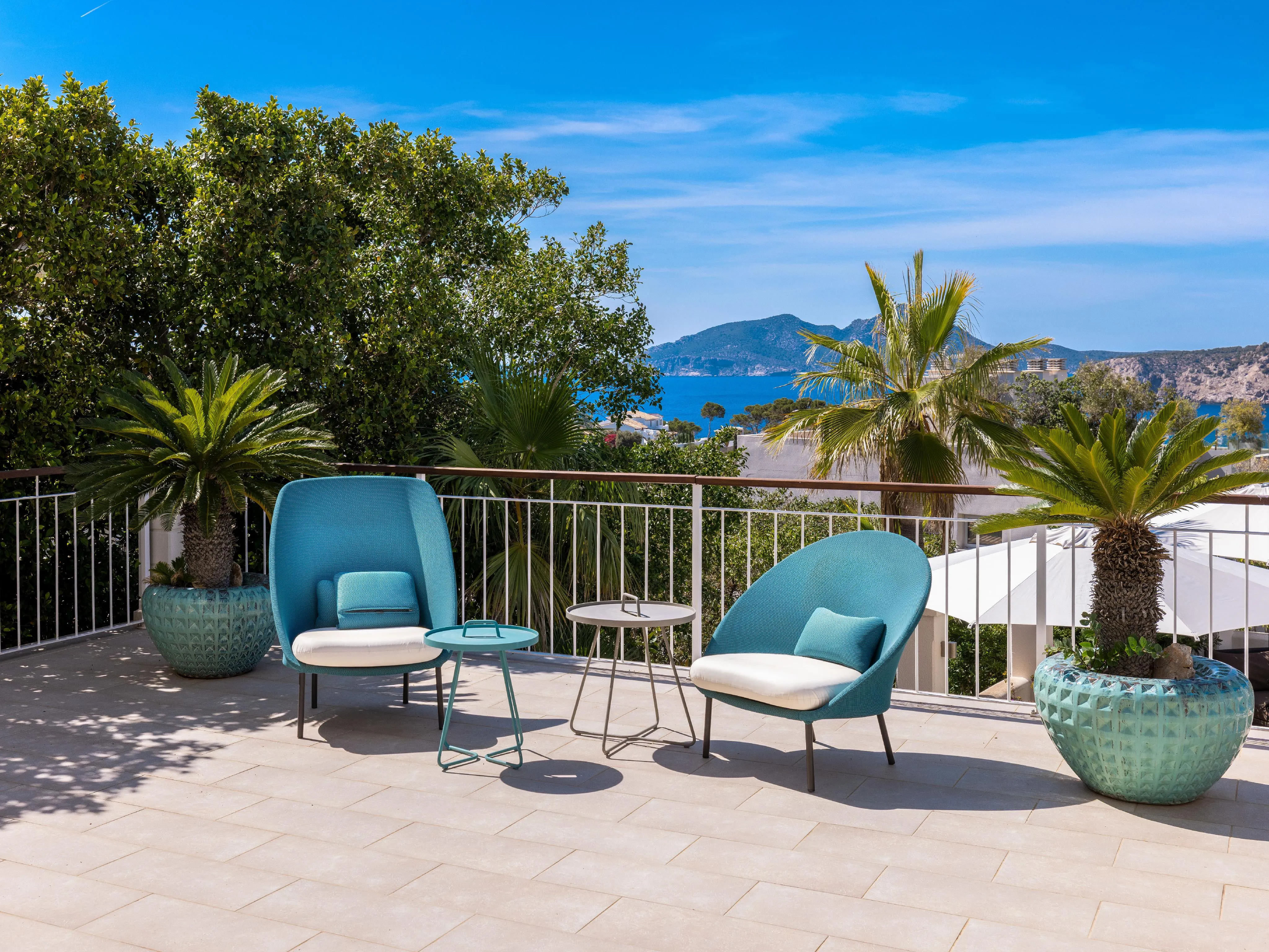 Villa in stile beach-house con vista sul porto e sul mare-9
