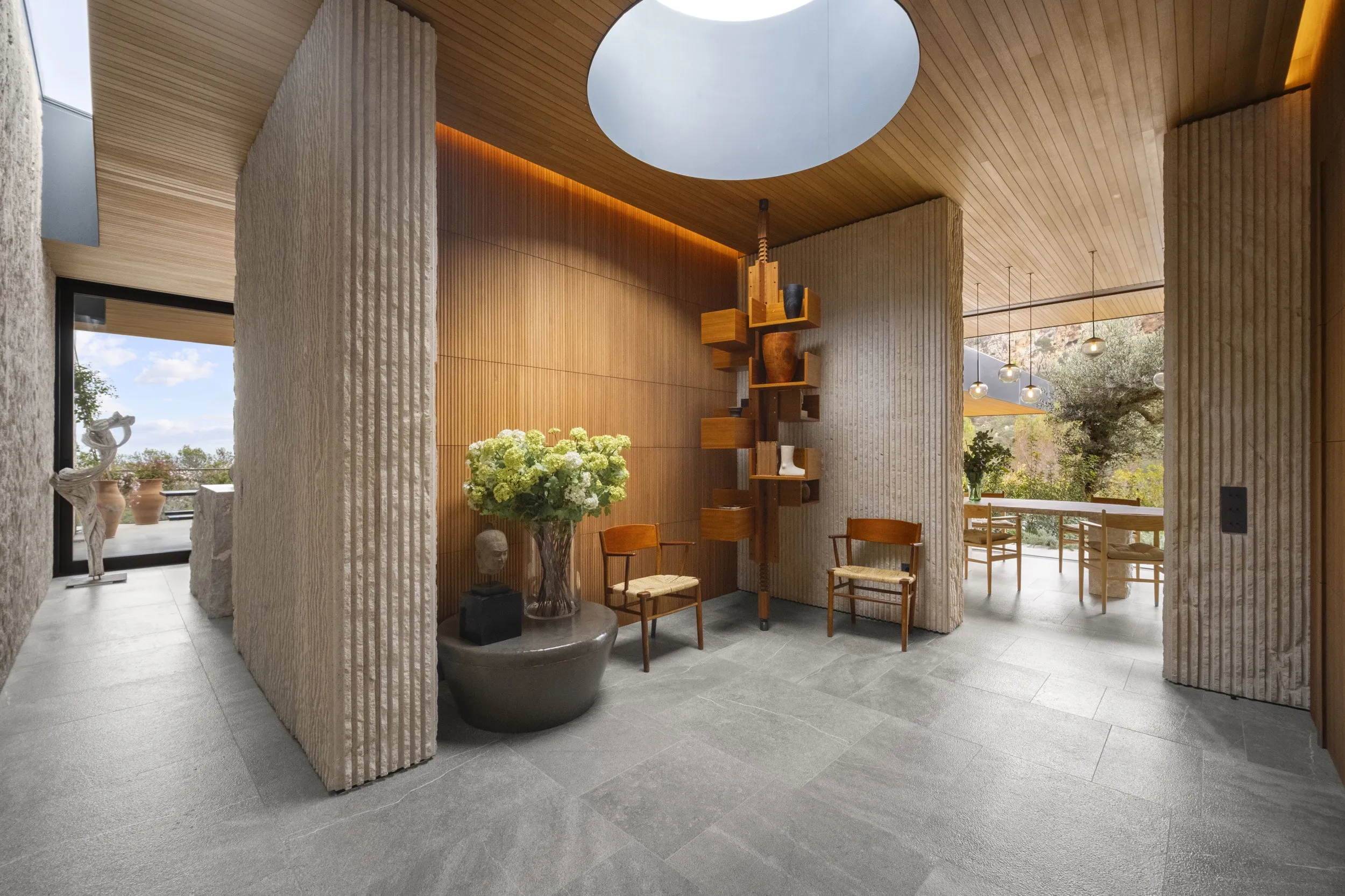 Villa aislada rodeada por la naturaleza en Son Vida-15