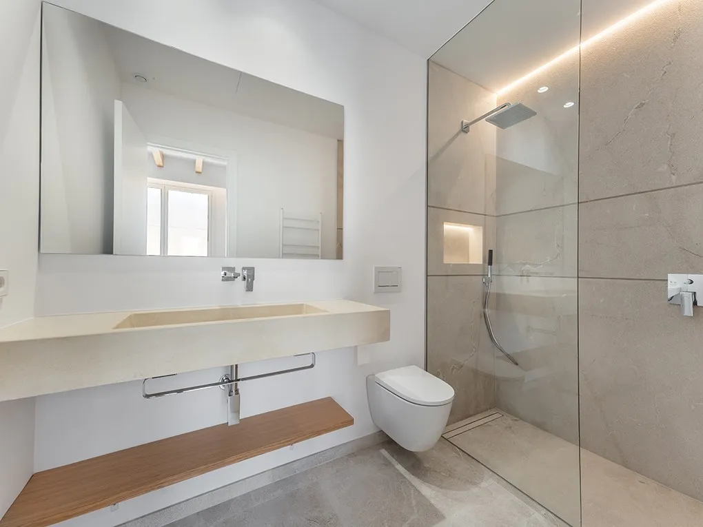 Casa de pueblo luminosa y con encanto-10