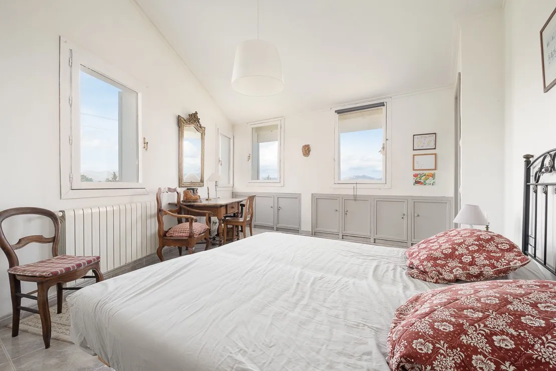 Landhuis in Alcudia met zwembad en uitzicht-13