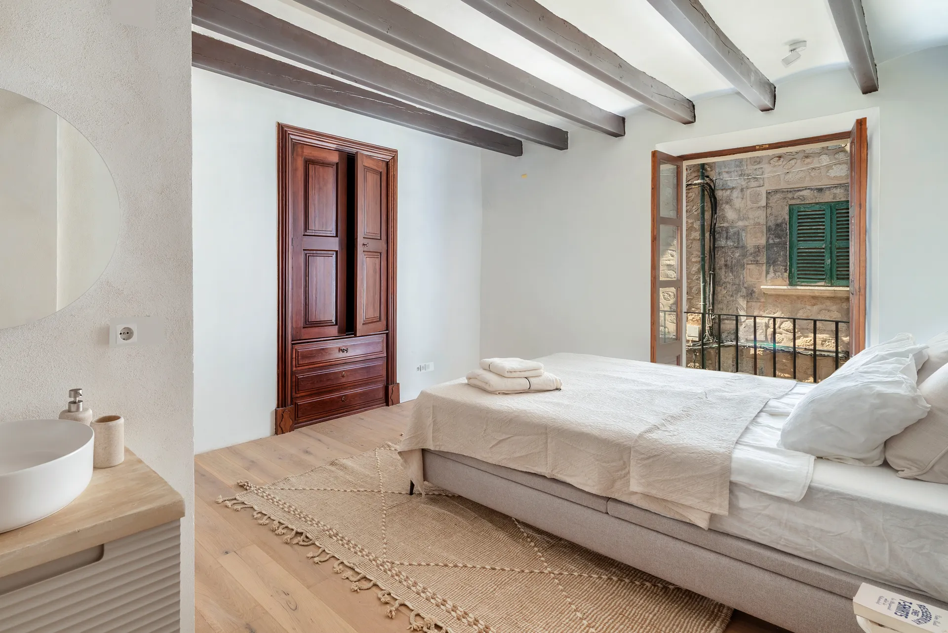 Karakteristiek herenhuis in het hart van Soller-14