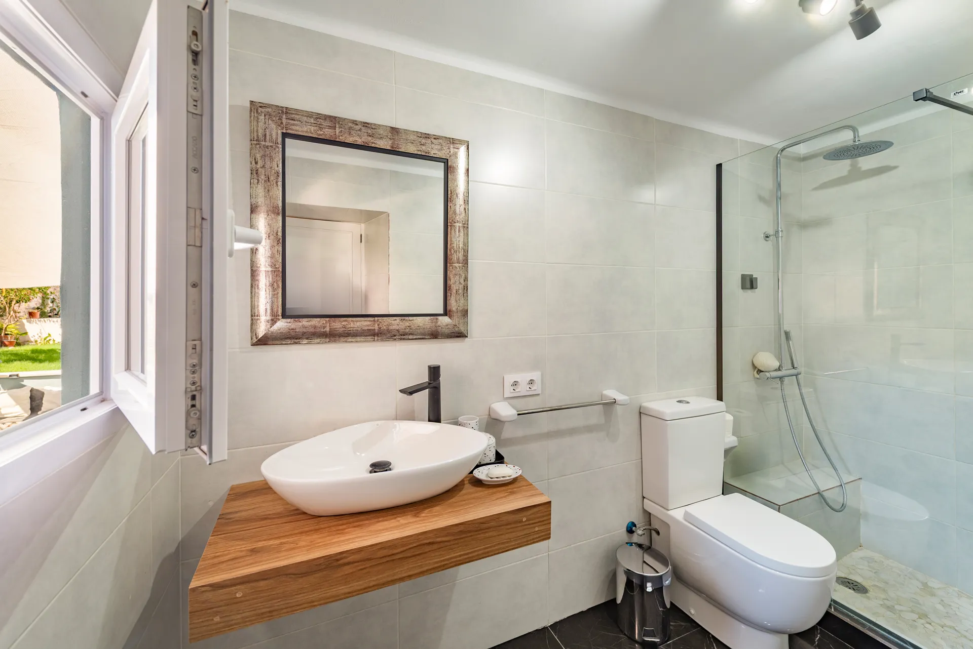 Casa de pueblo con vistas de ensueño en el centro de Campanet-19