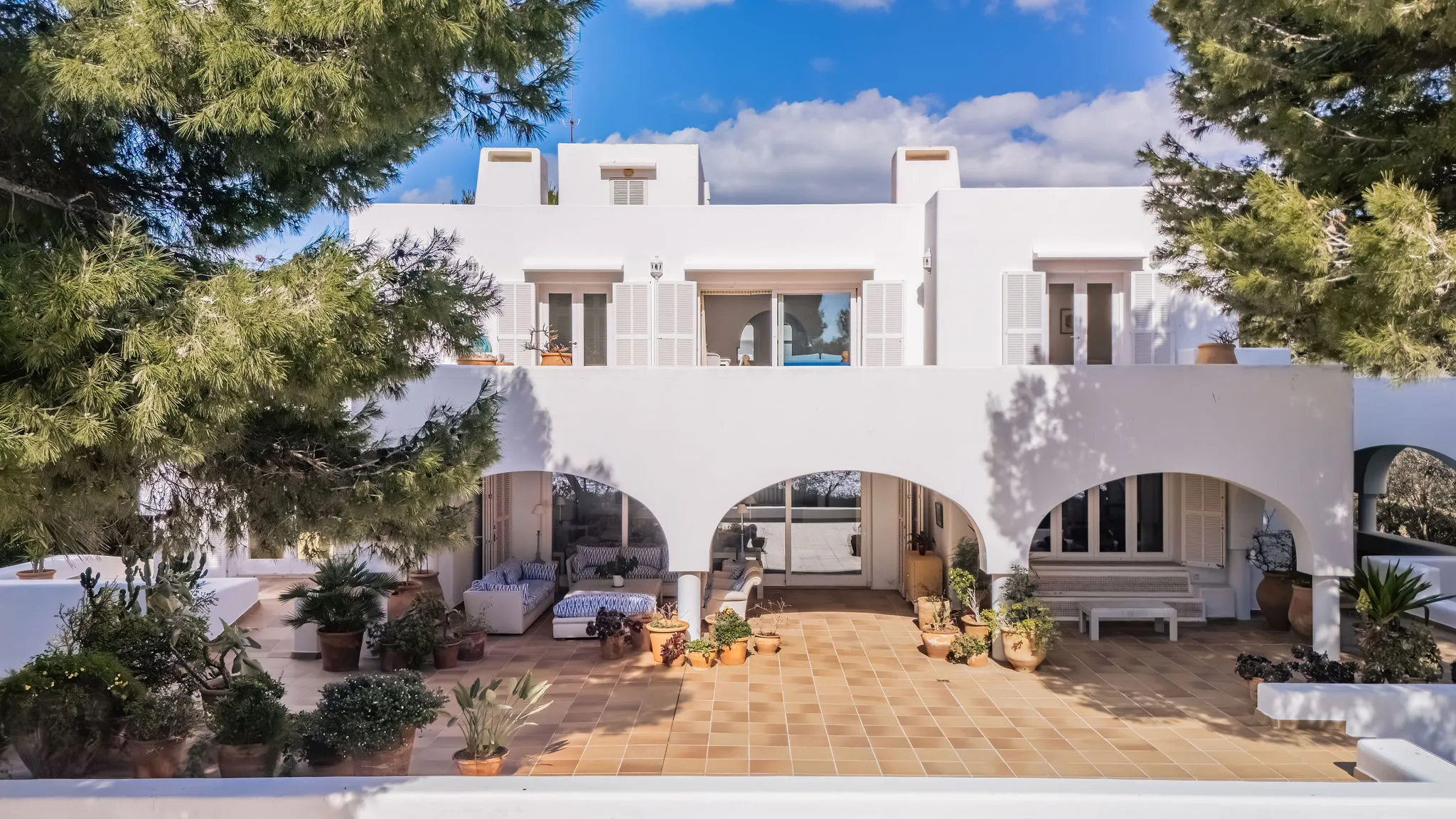 Villa in eerste zeelijn-3