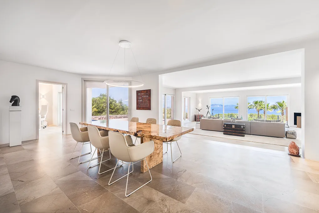 Espaciosa finca con fantásticas vistas al mar-6