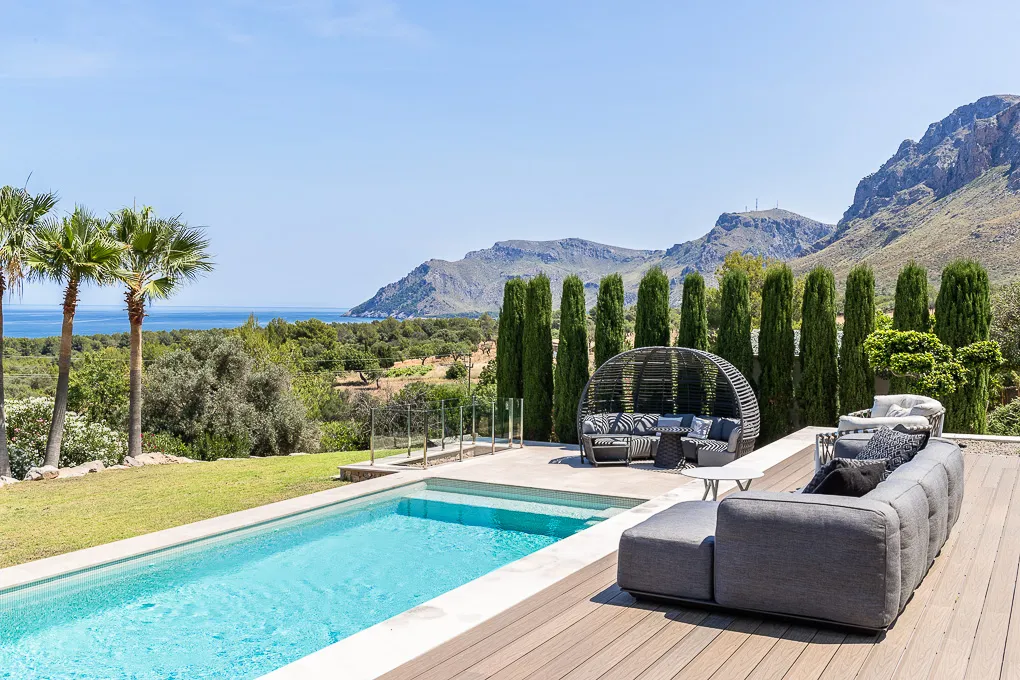 Espaciosa finca con fantásticas vistas al mar-16