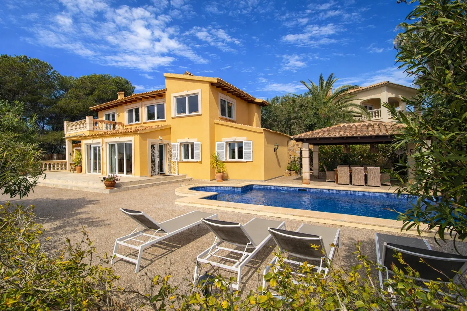 Villa med havudsigt og ETV-licens i Cala Pi-13