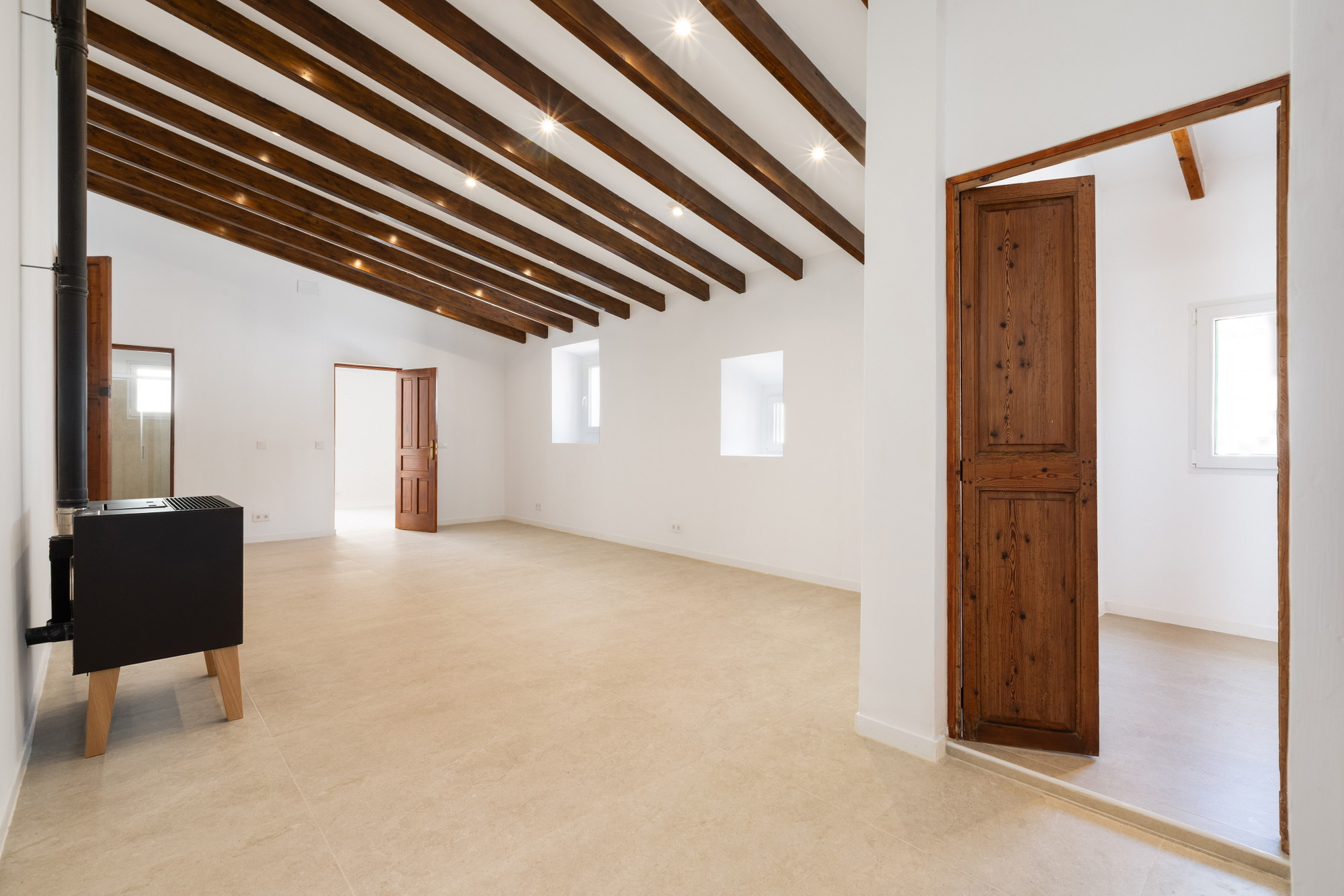 Stunning Renovated 100-Year-Old Mallorcan Home within Walking Distance of Port d’Andratx-3