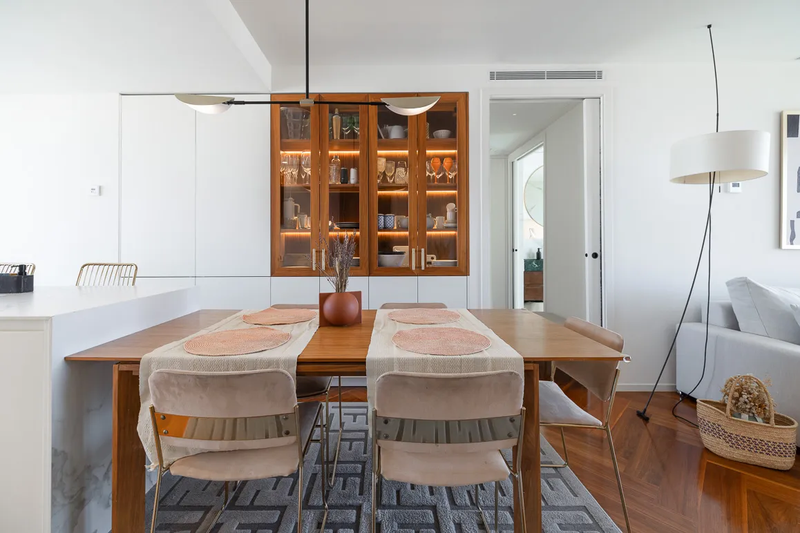 Nowoczesny penthouse z tarasem i prywatnym basenem - Foners-7